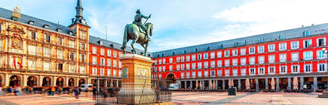 Adosado Cerca Plaza Castilla - Apartamento Cuzco Madrid Eksteriør billede