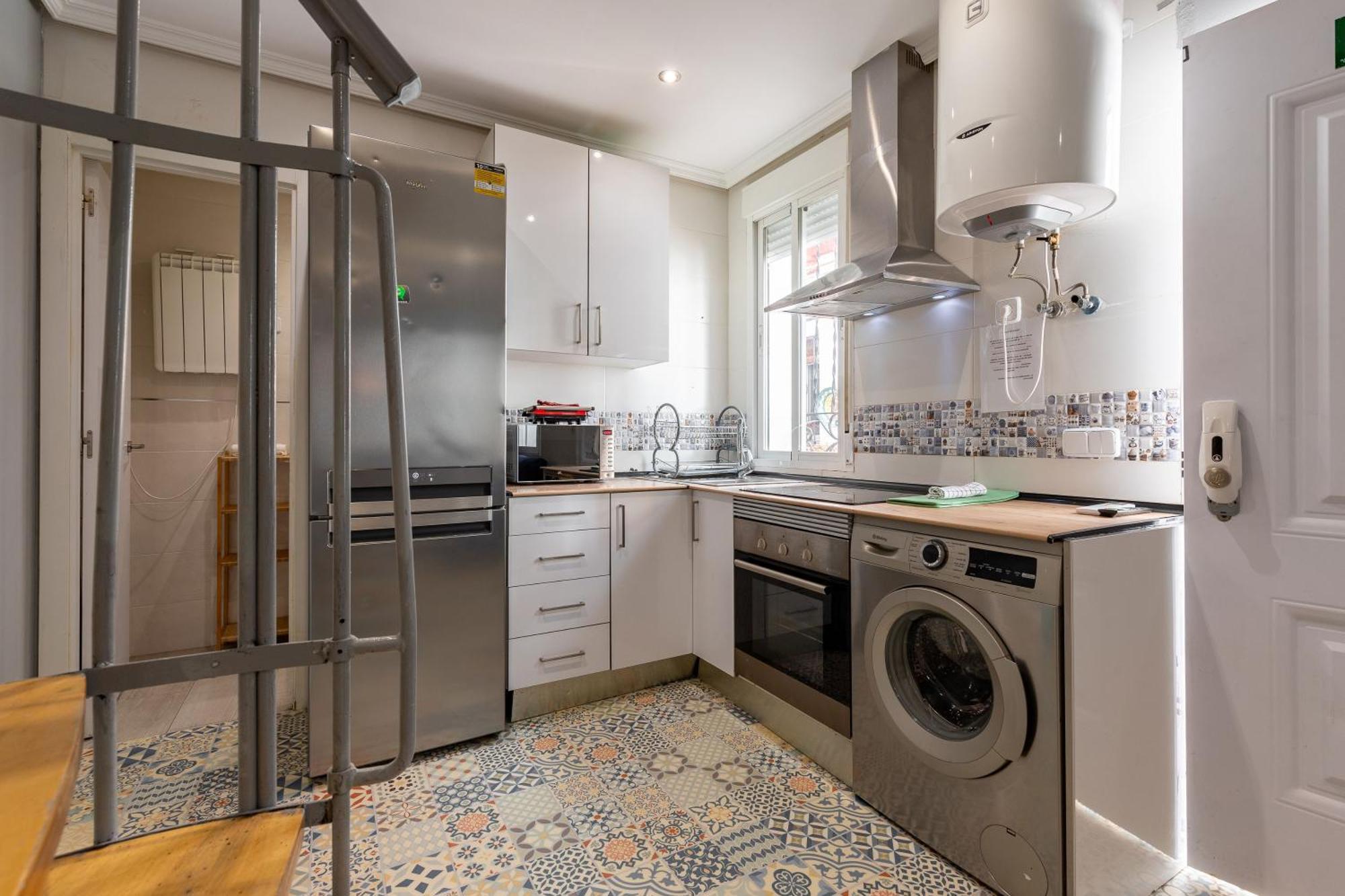 Adosado Cerca Plaza Castilla - Apartamento Cuzco Madrid Eksteriør billede